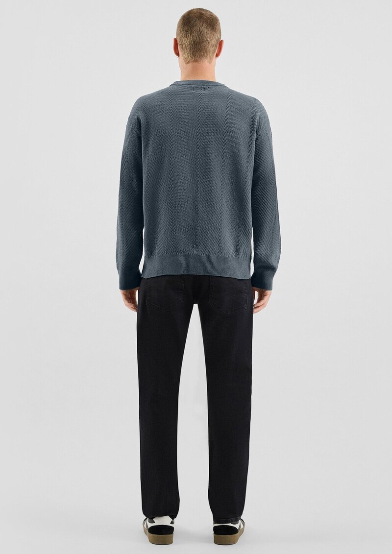 Strukturierter Strickpullover