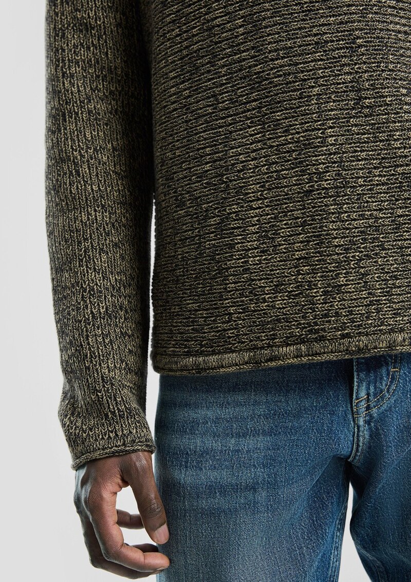 Pullover aus Melangegarn