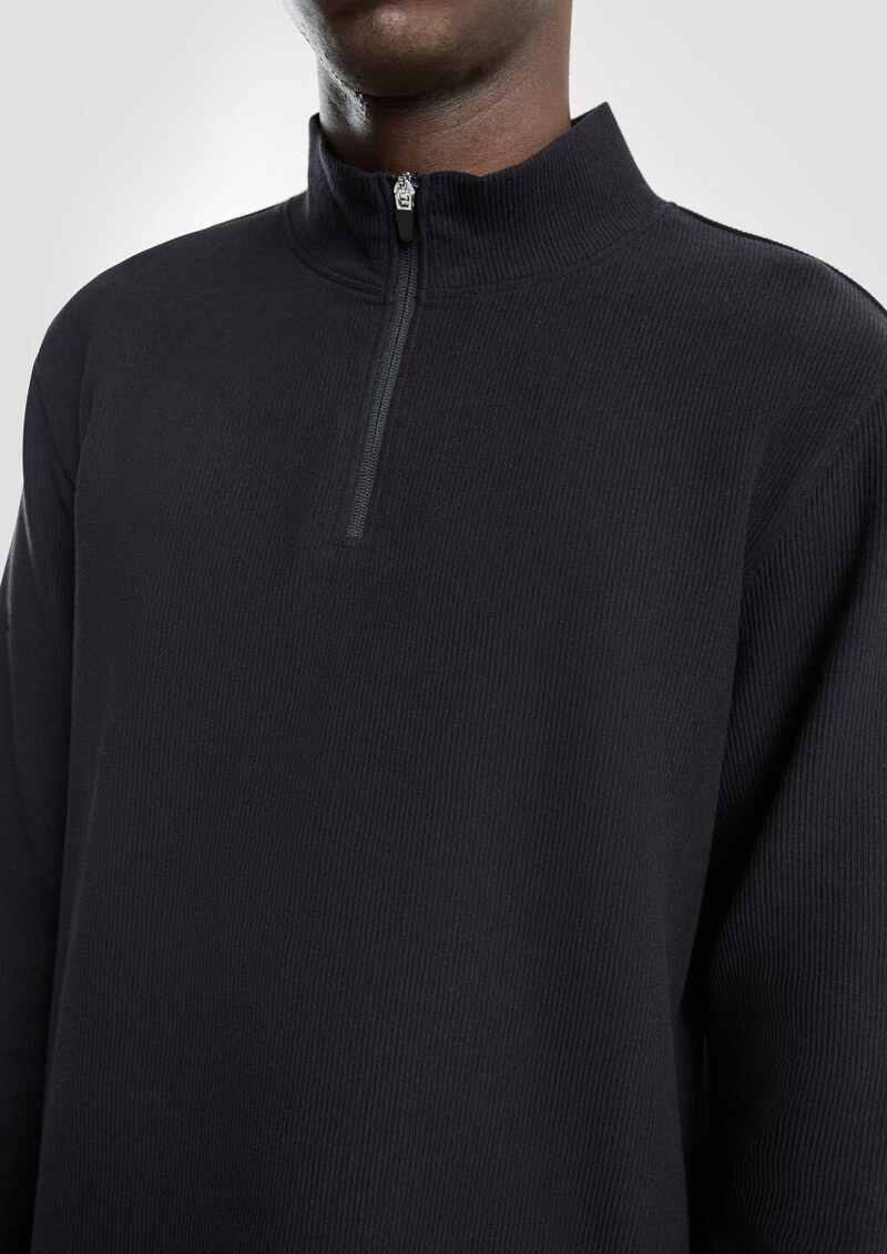 Longsleeve in Rippstruktur