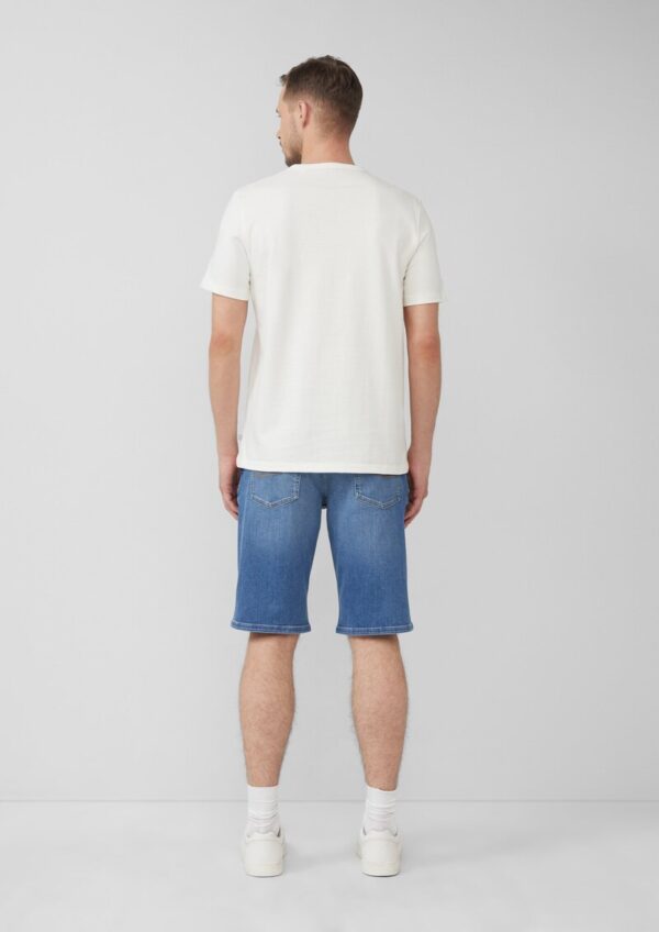 Jeans-Shorts / Regular Fit / Mid Rise / Straight Leg / Pride-Motiv