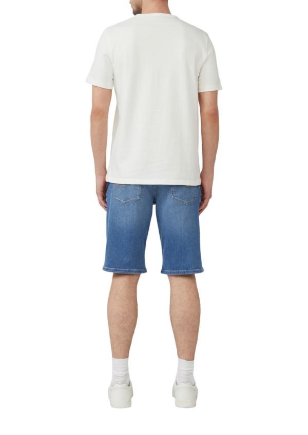 Jeans-Shorts / Regular Fit / Mid Rise / Straight Leg / Pride-Motiv