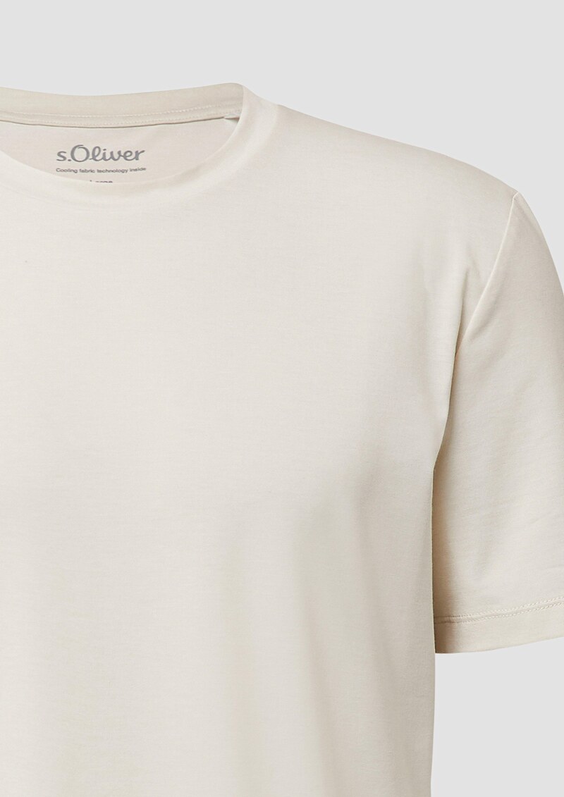 Performance T-Shirt mit Cooling Effekt