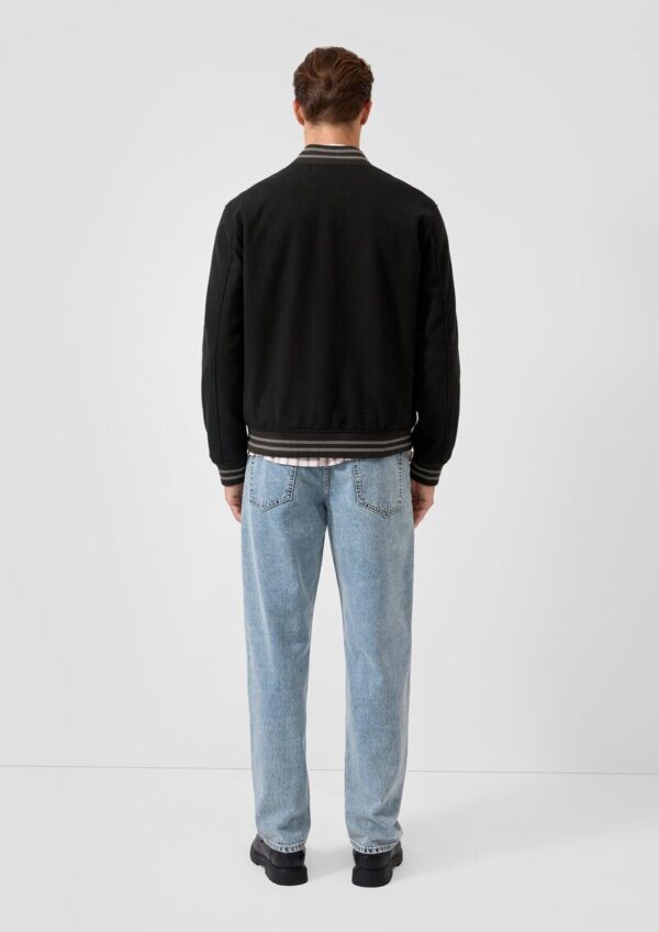 College-Jacke mit Rippbündchen und Logo-Patch