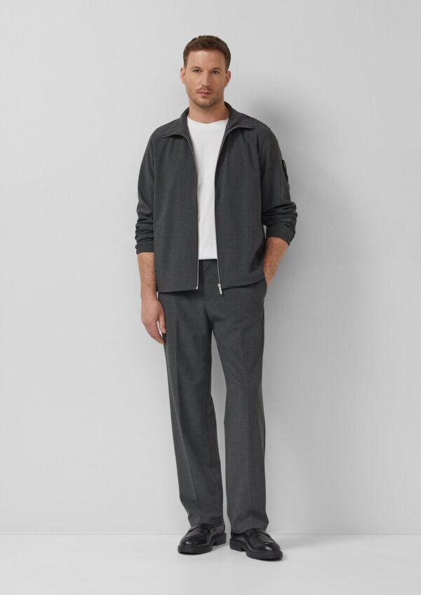 Sportive Raglan-Jacke aus meliertem Stretch-Gewebe