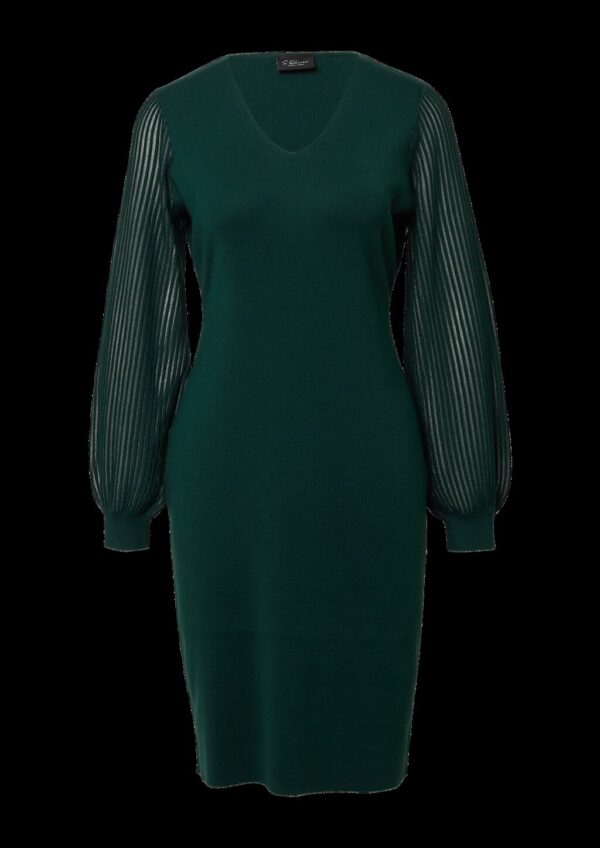 Feinstrick-Kleid aus Viskosemix mit semitransparenten Ärmeln