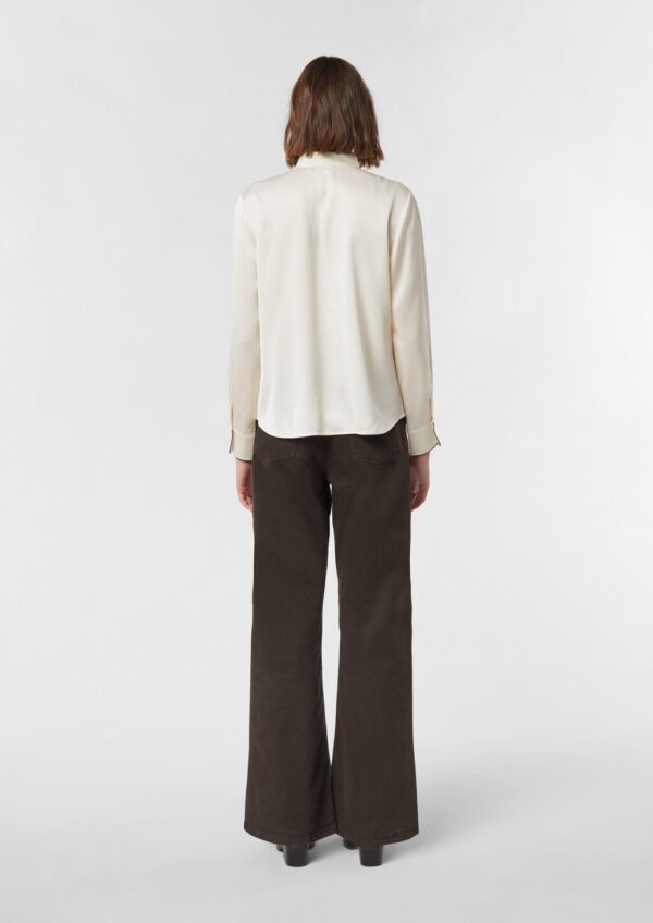 Satinbluse mit Schluppenkragen