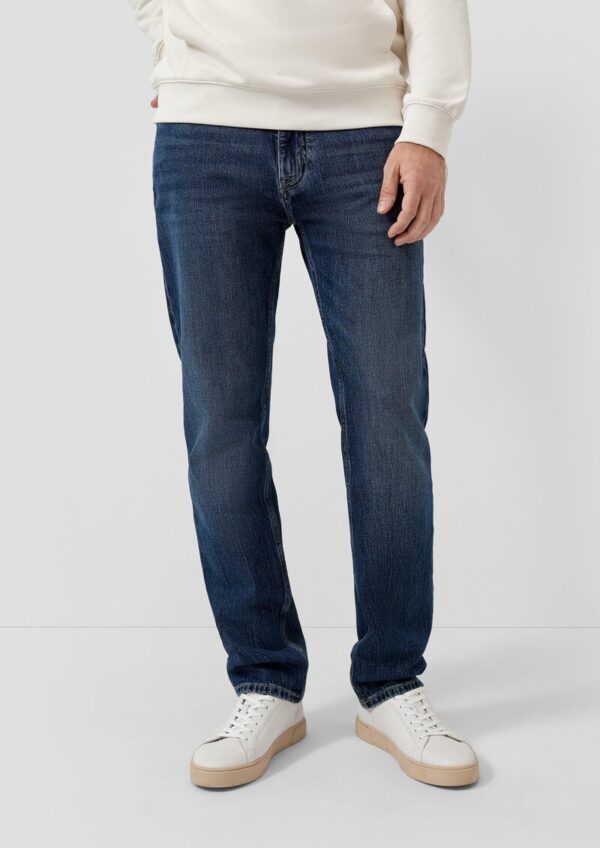 Jeans Benito / Regular Fit / Mid Rise / Straight Leg