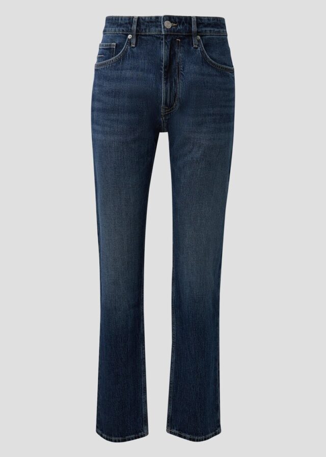 Jeans Benito / Regular Fit / Mid Rise / Straight Leg