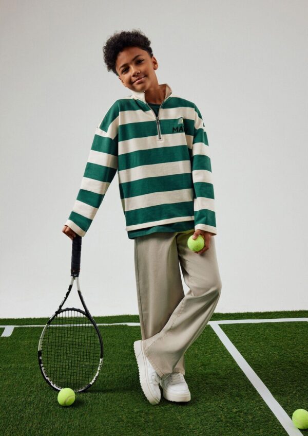 Baggy / Relaxed Fit / Mid Rise / Wide Leg