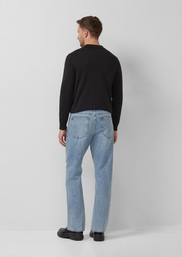 Jeans / Relaxed Fit / Mid Rise / Straight Leg / Waschung