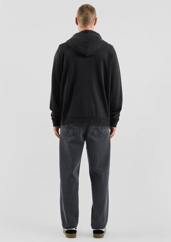 Gewaschene Sweatjacke