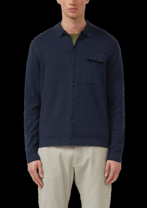 Gestricktes Hemd mit Brusttasche