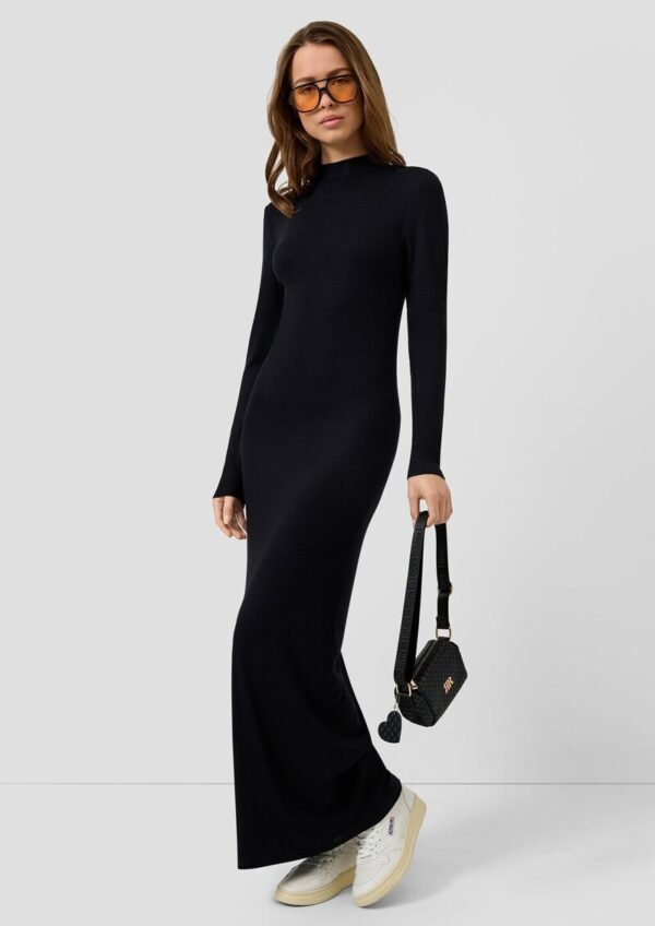 Rippkleid mit Stehkragen