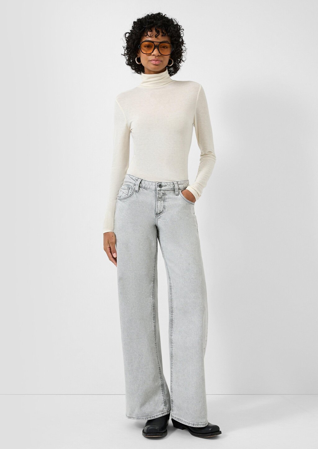 Leicht transparentes Rollkragenshirt