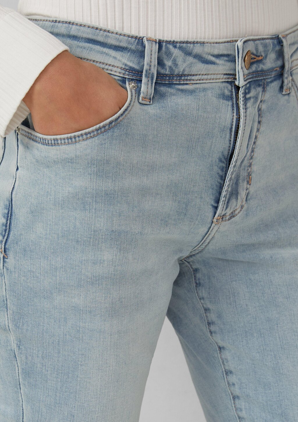 Jeans Beverly / Slim Fit / Mid Rise / Bootcut Leg