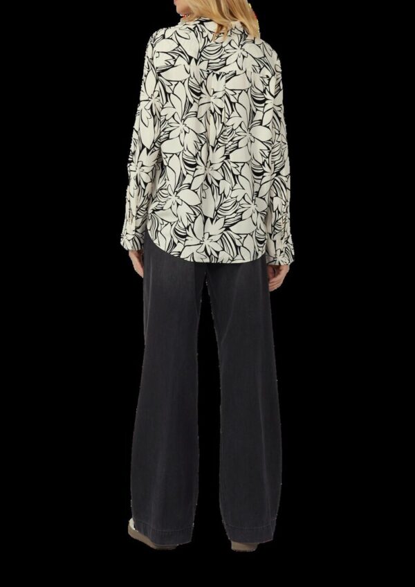 Fließende Bluse mit floralem Muster