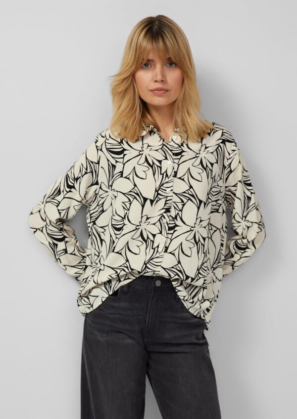 Fließende Bluse mit floralem Muster