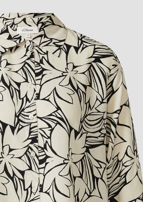 Fließende Bluse mit floralem Muster