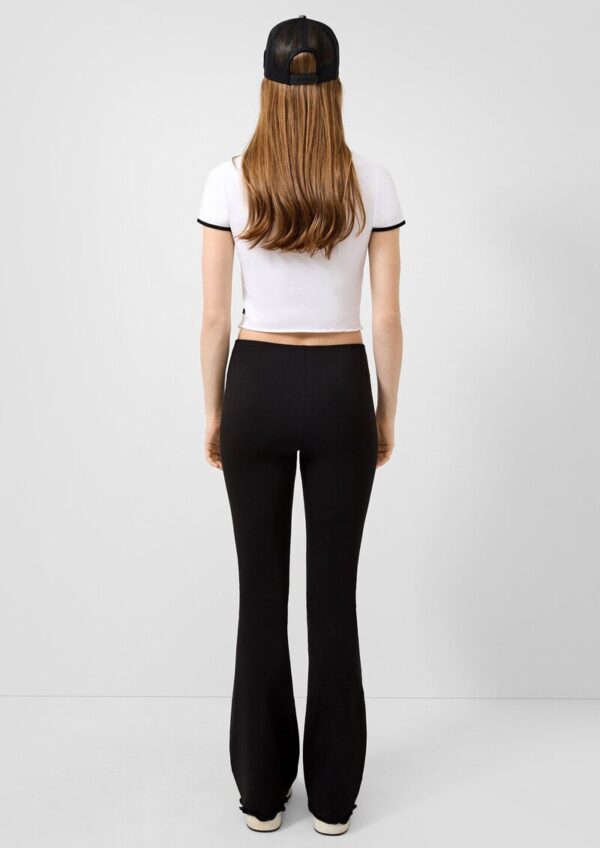 Ausgestellte Jerseyhose mit Logo-Stickerei | QS x Von Dutch