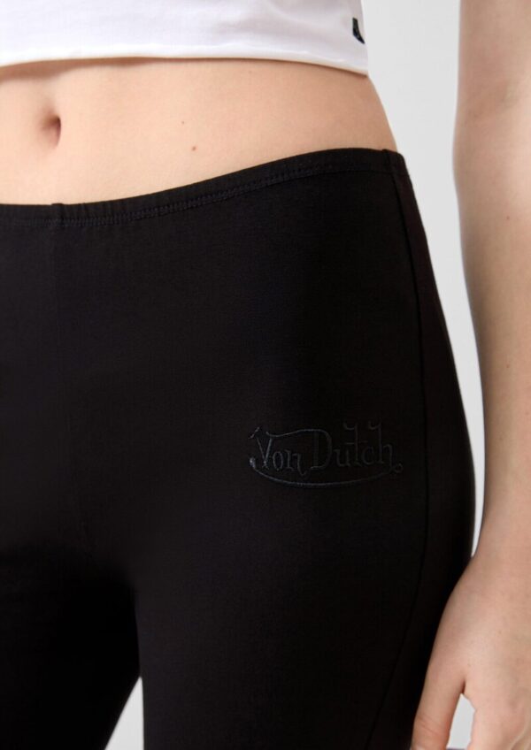 Ausgestellte Jerseyhose mit Logo-Stickerei | QS x Von Dutch