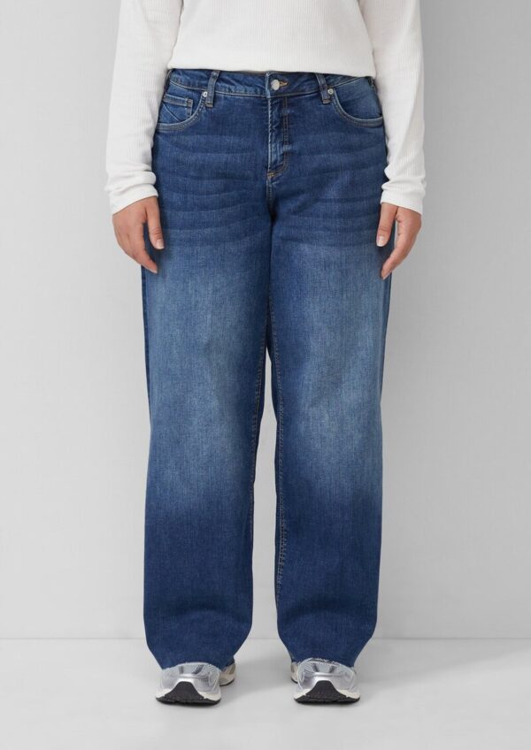 Jeans / Slim Fit / Mid Rise / Wide Leg / Superstretch