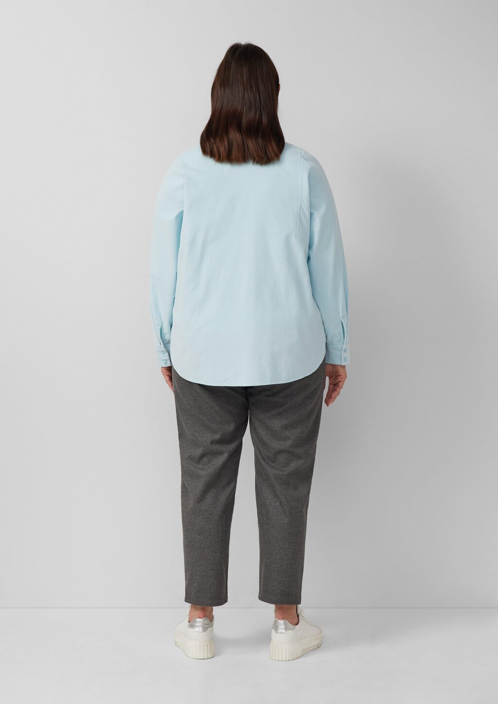 Feincordbluse mit Hemdkragen