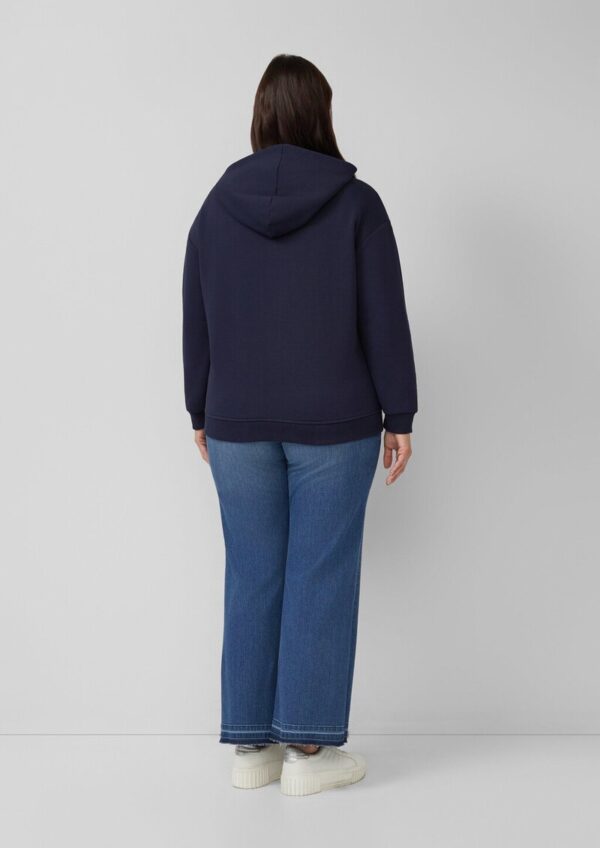 Angeraute Sweatshirtjacke mit Stickerei