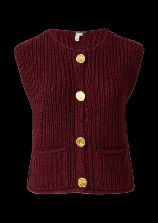 Strickweste mit goldfarbenen Knöpfen