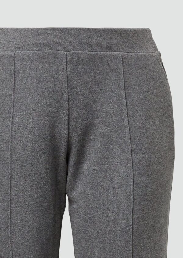 Weiche Sweathose mit Biesen