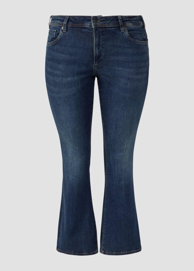 Jeans / Slim Fit / Mid Rise / Bootcut Leg