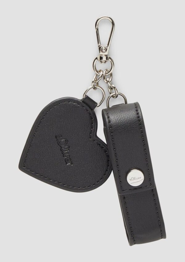 Tasche in Leder-Optik mit Logo-Niete und Druckknopfverschluss