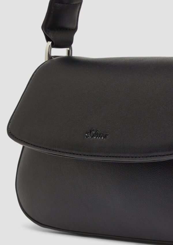 Hobo-Bag in Leder-Optik mit Logo-Prägung