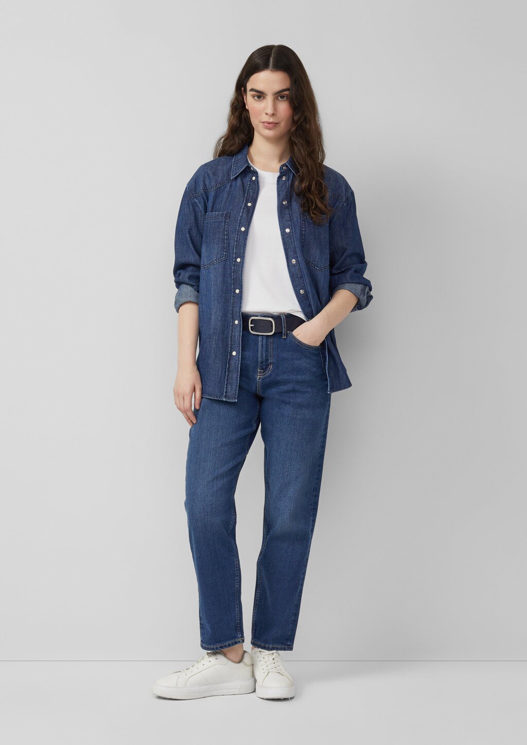 Klassischer Ledergürtel mit Dornschließe