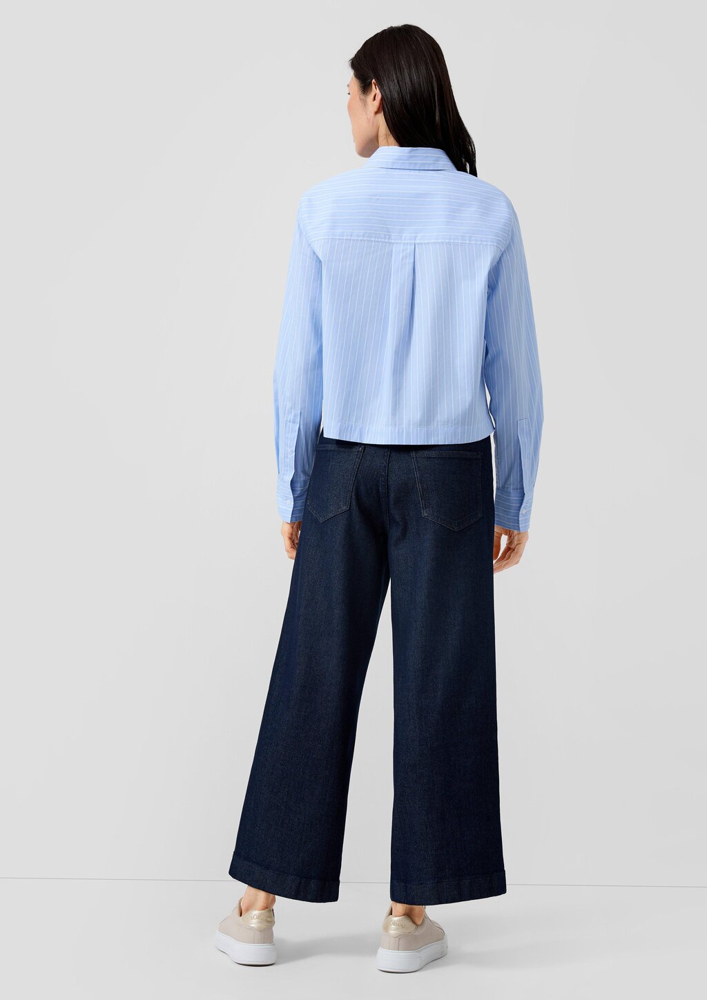 Verkürzte Hemdbluse aus Popeline