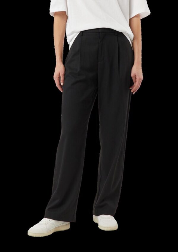 Locker geschnittene Bundfaltenhose