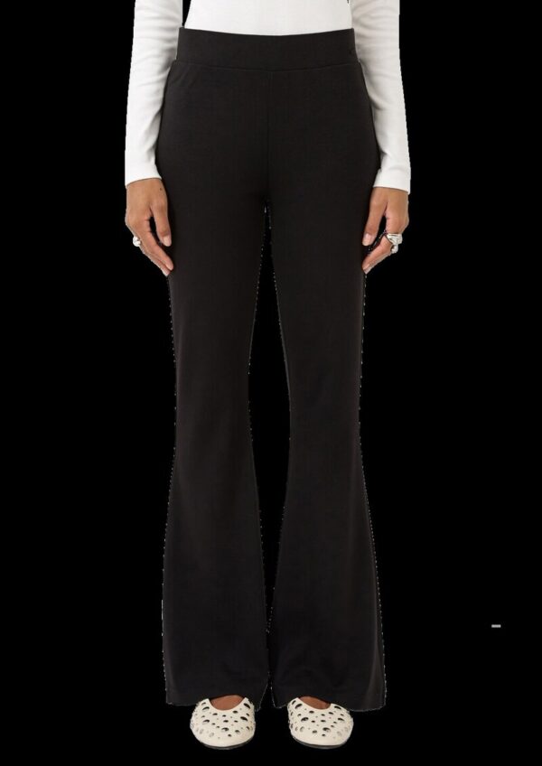 Jerseyhose mit ausgestelltem Bein