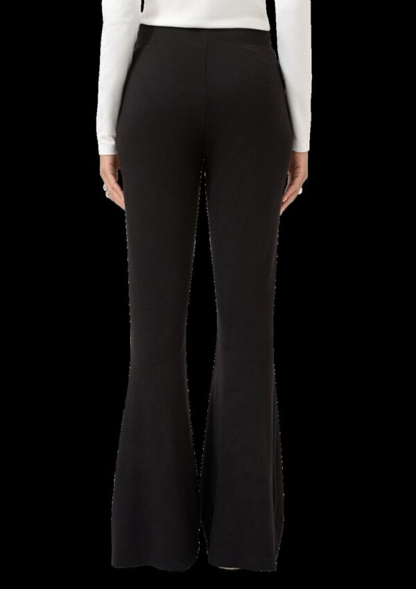 Jerseyhose mit ausgestelltem Bein