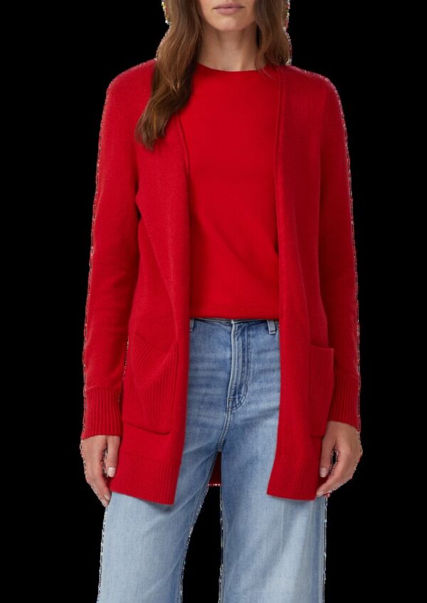 Weiche Strickjacke mit aufgesetzten Taschen