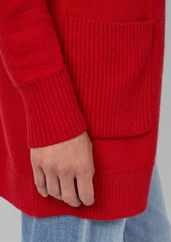 Weiche Strickjacke mit aufgesetzten Taschen