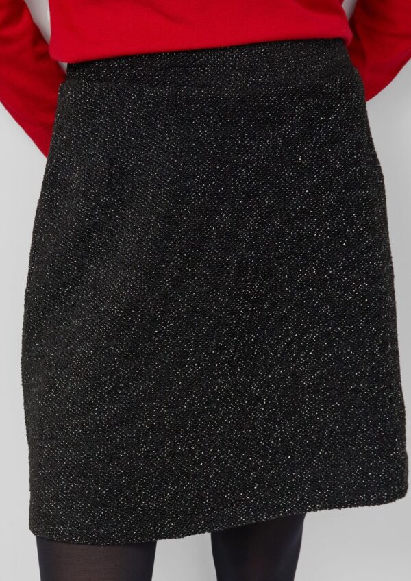 Kurzer elastischer Rock mit Glitzergarn