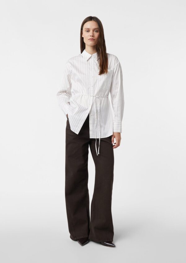 Hemdbluse aus satiniertem Baumwollstretch