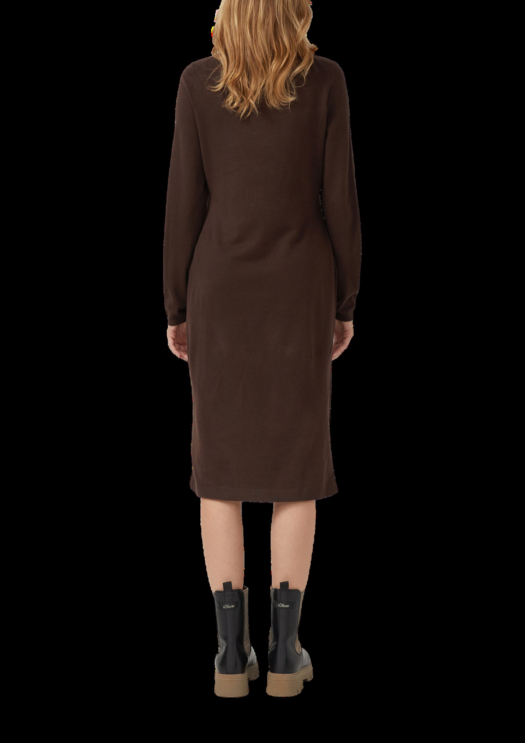 Rollkragen-Feinstrickkleid im Slim Fit aus Viskosemix