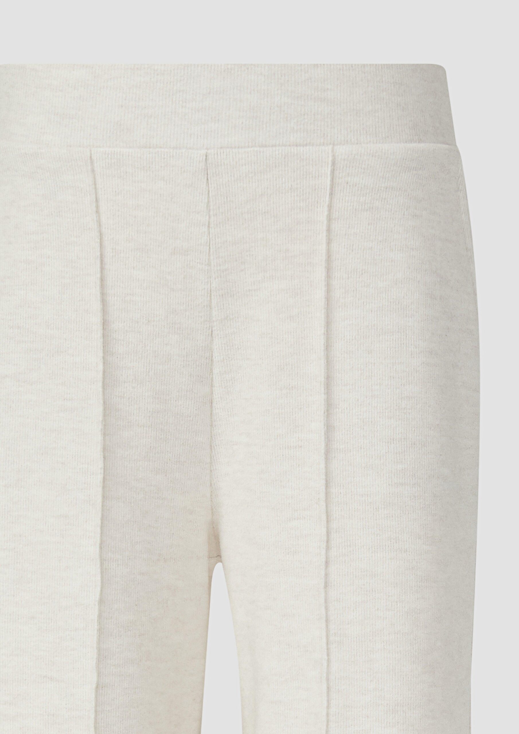 Weiche Sweathose mit Biesen