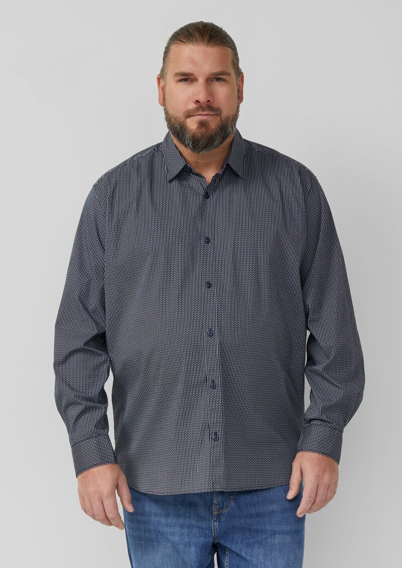 Slim Fit: Gemustertes Hemd mit Kentkragen