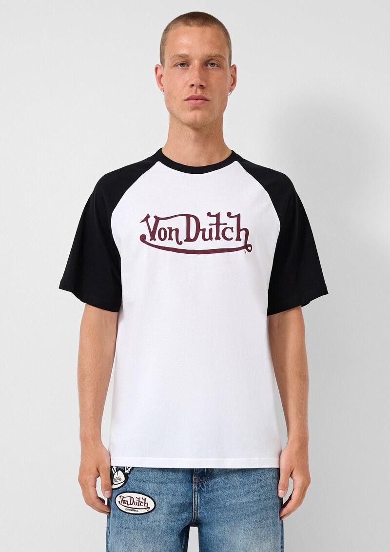 Raglan T-Shirt mit Frontdruck | QS x Von Dutch