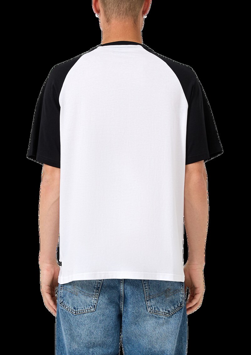 Raglan T-Shirt mit Frontdruck | QS x Von Dutch