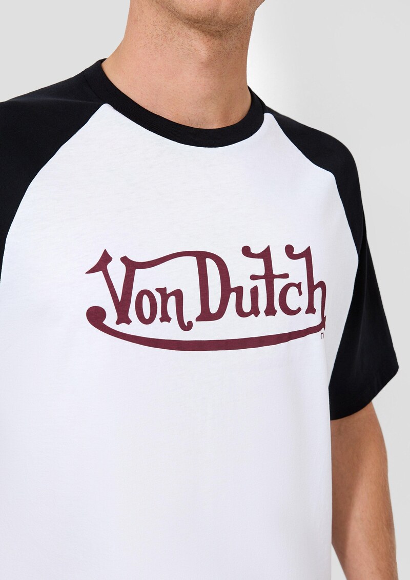 Raglan T-Shirt mit Frontdruck | QS x Von Dutch