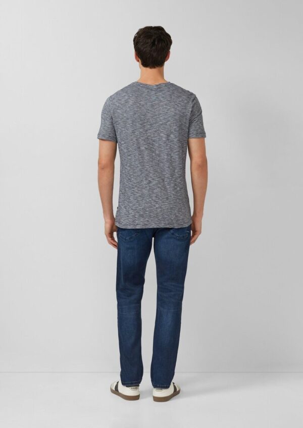 Baumwoll-T-Shirt mit V-Ausschnitt und Regular Fit