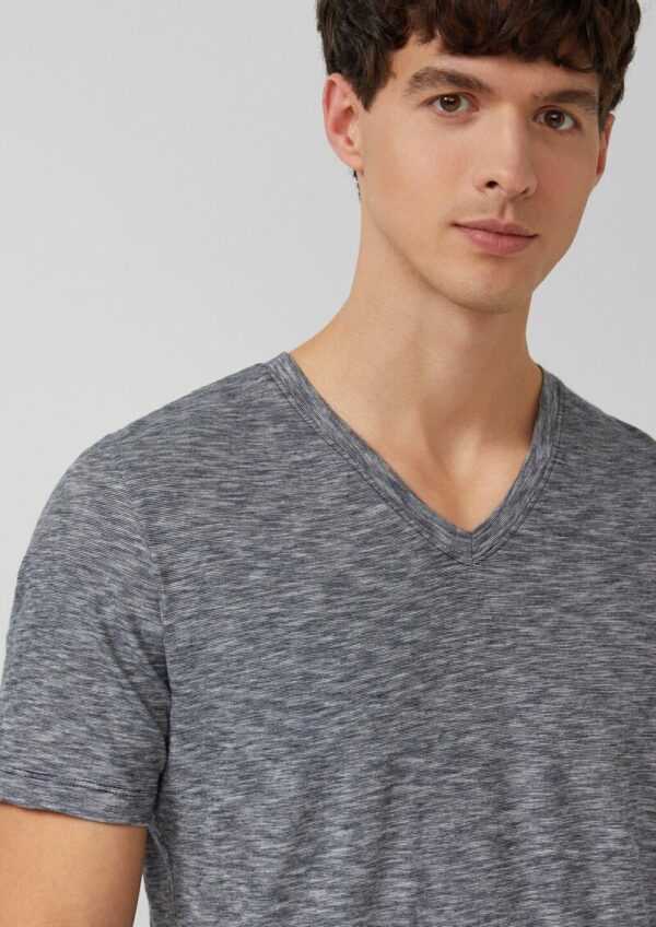 Baumwoll-T-Shirt mit V-Ausschnitt und Regular Fit