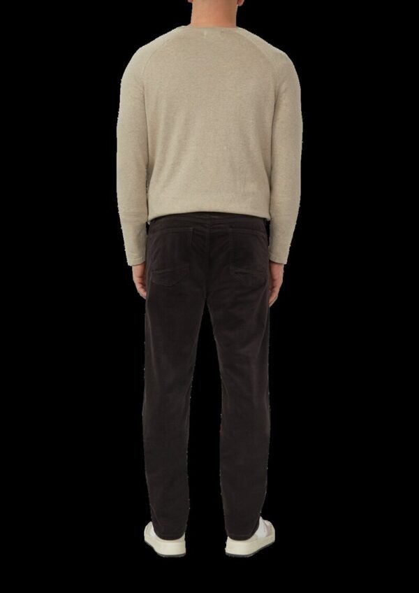 Regular Fit: Hose aus diagonalem Feincord mit geradem Bein